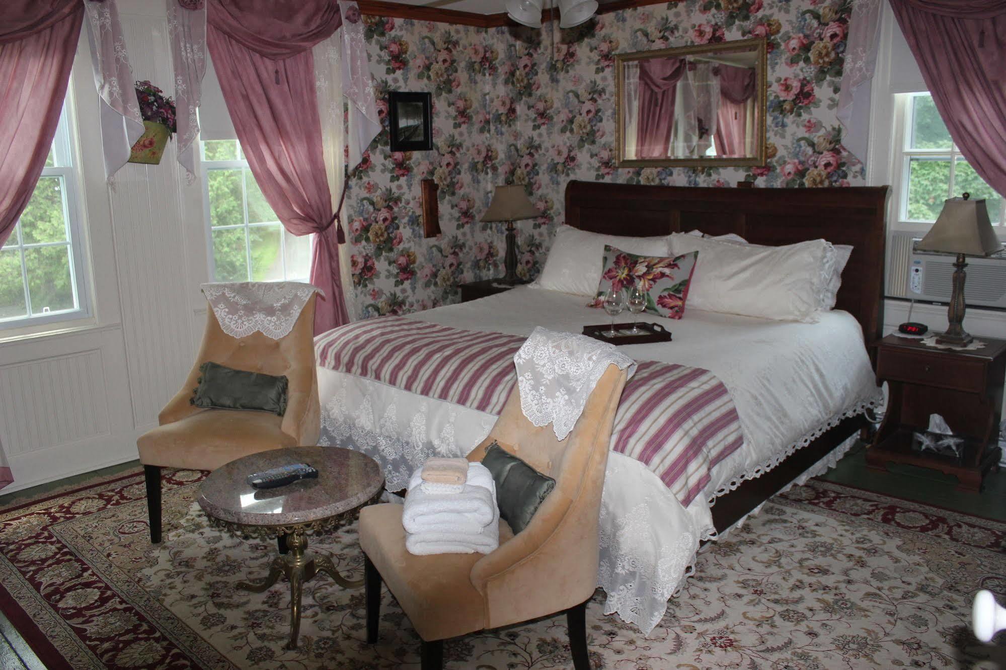 Domaine Les Boises Lee Farm S.A Bed & Breakfast Stanstead Ngoại thất bức ảnh